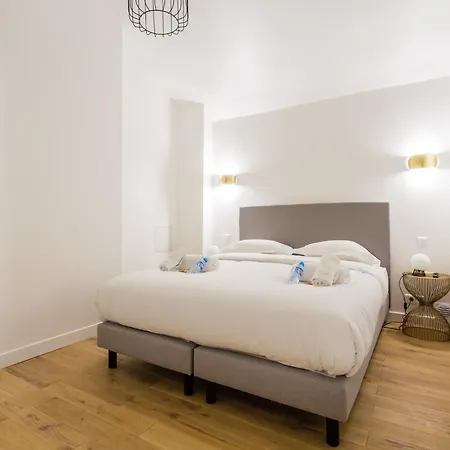 Cmg Rivoli/ Notre-dame I Apartamento